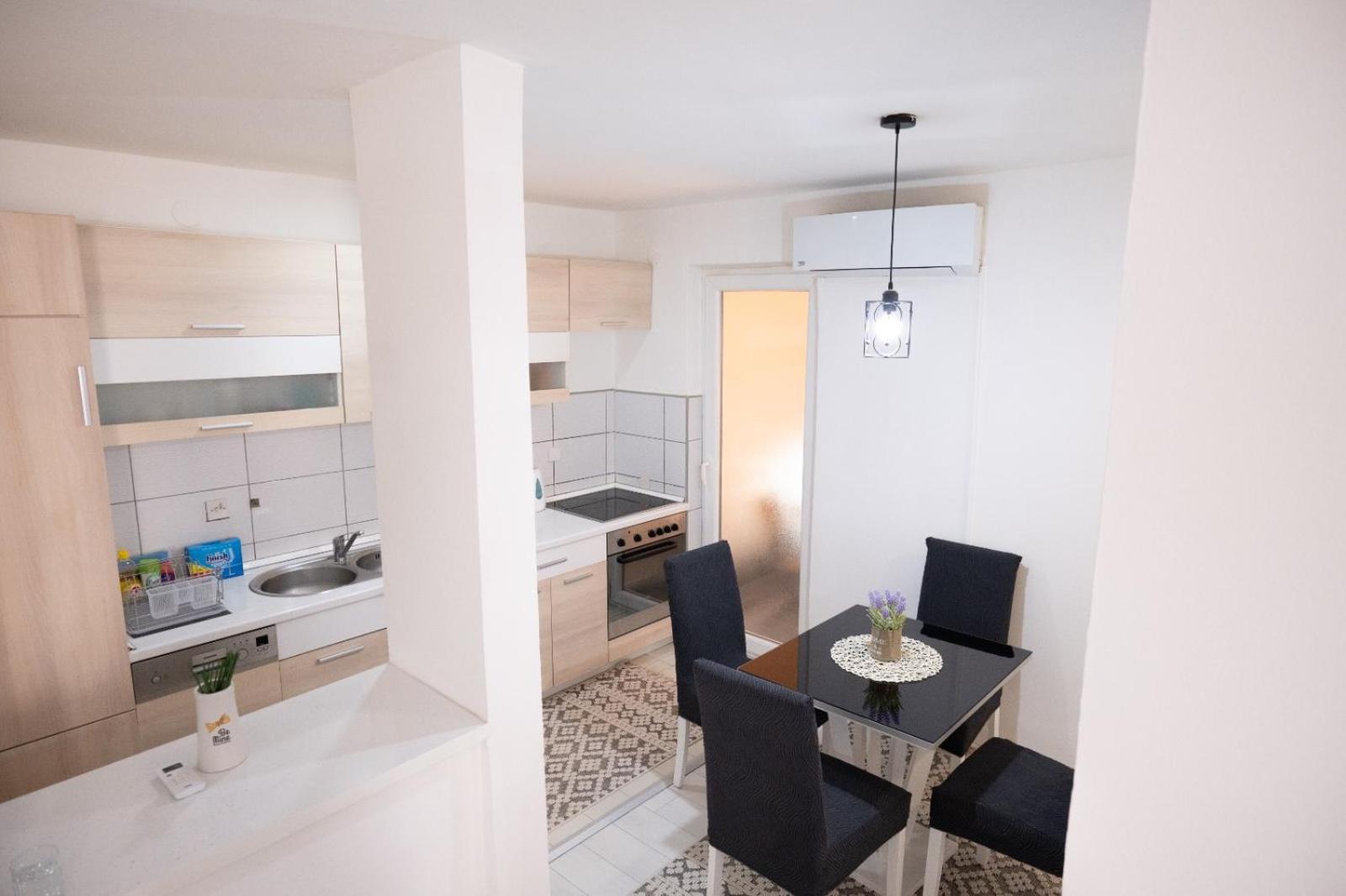 Grandeur Home Apartment Mostar - Free Parking المظهر الخارجي الصورة